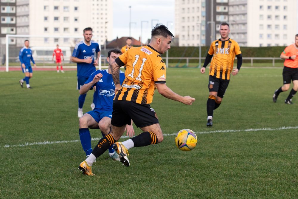 WEATHER LOOKS FAVOURABLE AS TALBOT HEAD TO VALE OF LEVEN